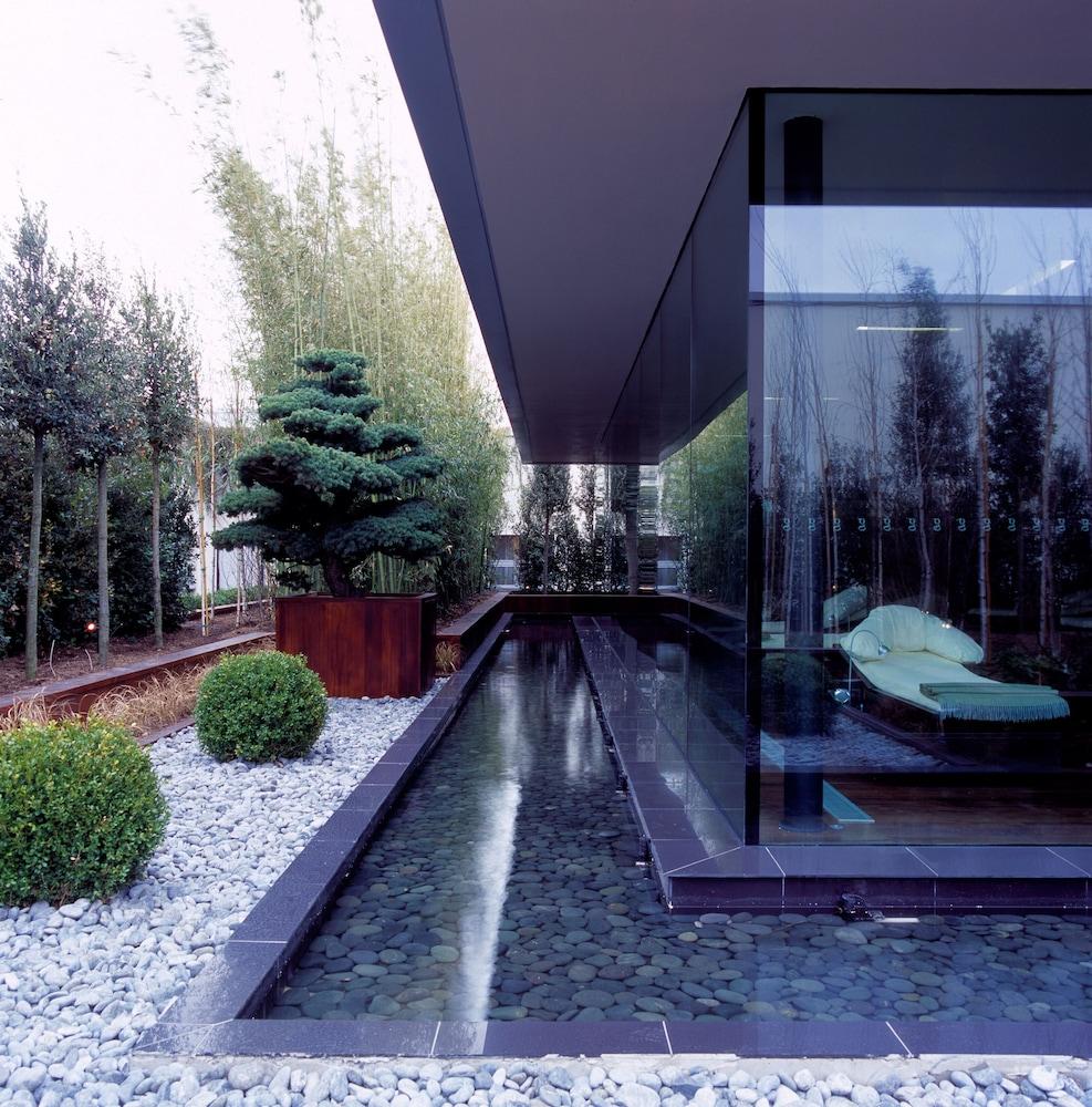 The G Hotel & Spa Galway Exterior foto Villa A, 2005