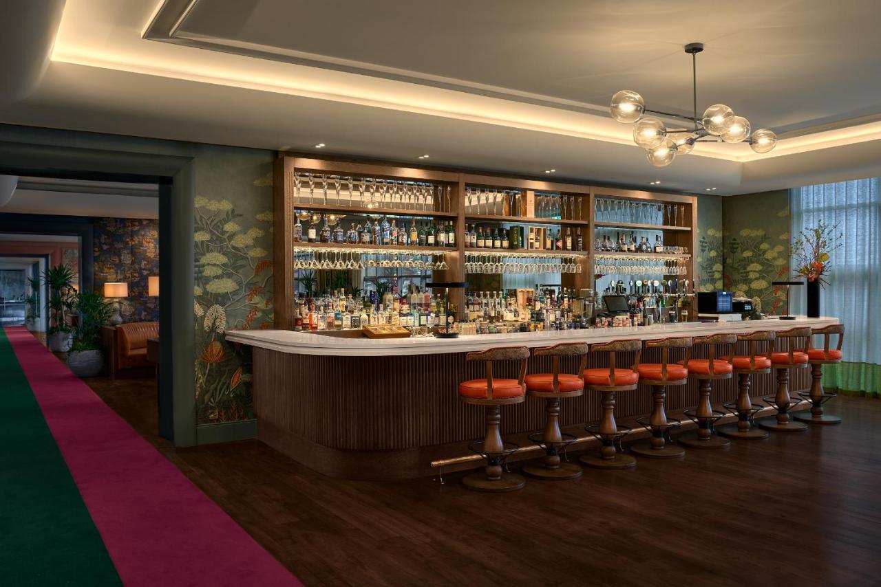 The G Hotel & Spa Galway Exterior foto The bar at the 1900