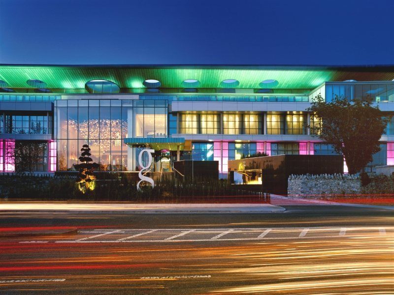 The G Hotel & Spa Galway Exterior foto The new building of the University of Applied Sciences
